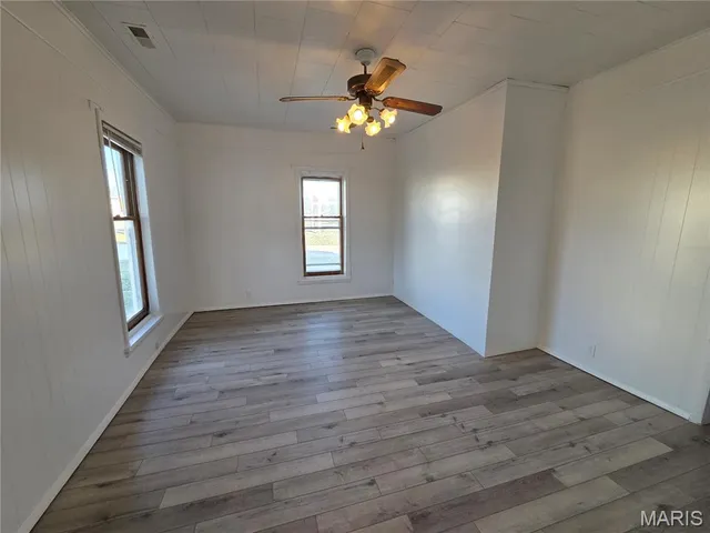 $109,000 | 327 East Summer Street, Monroe City, MO 63456