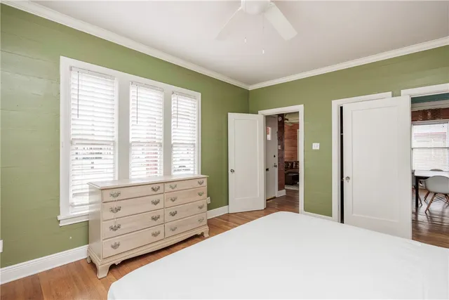 $2,400 | 330 Palmero Street, Corpus Christi, TX 78404