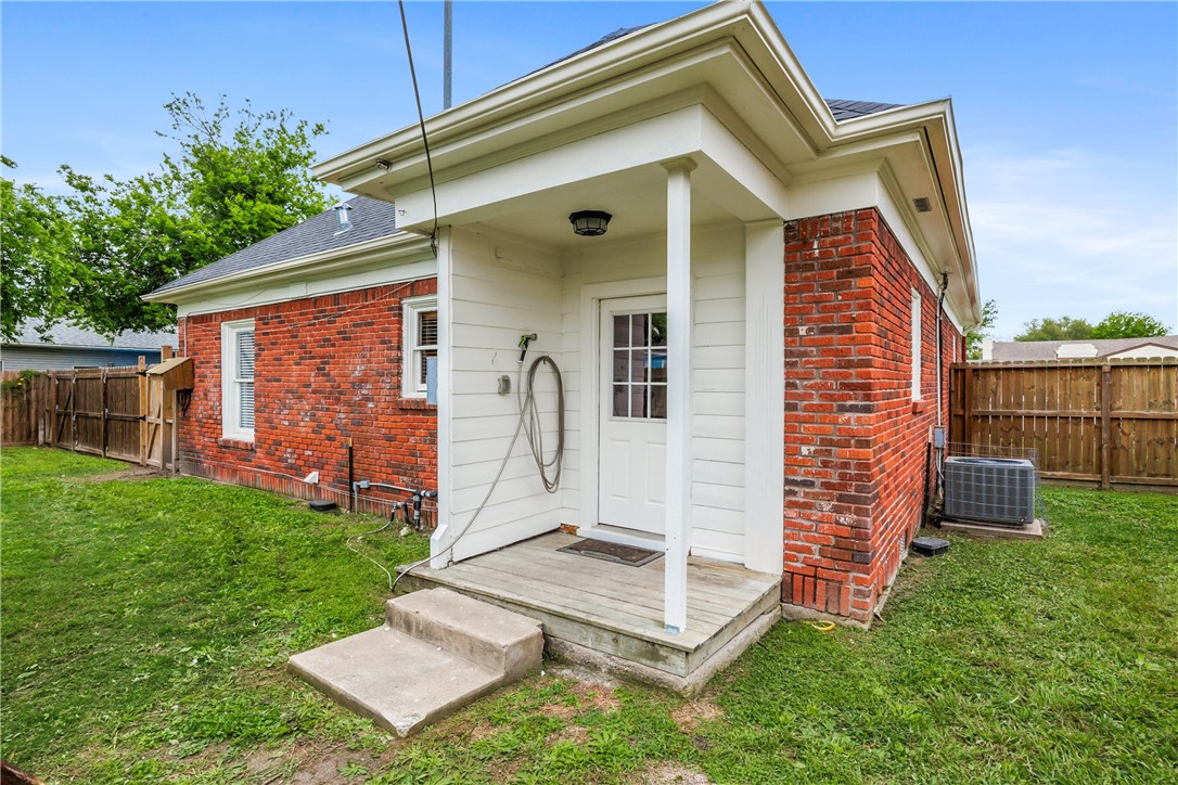 330 Palmero Street Corpus Christi, TX 78404 - Photo 34 of 40