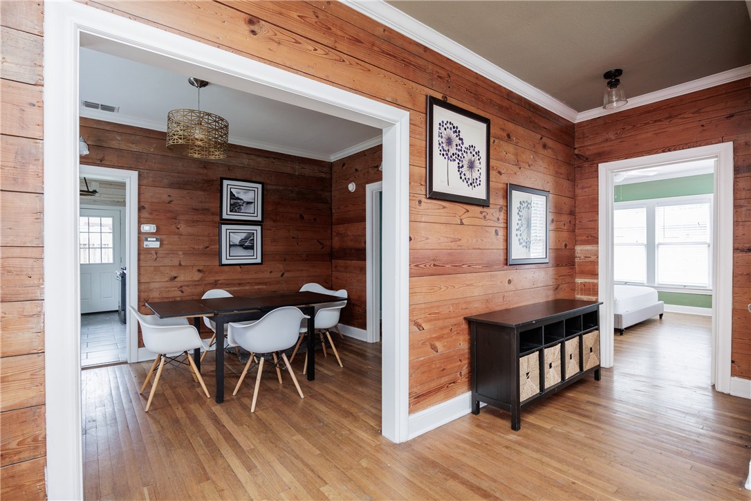 330 Palmero Street Corpus Christi, TX 78404 - Photo 8 of 40