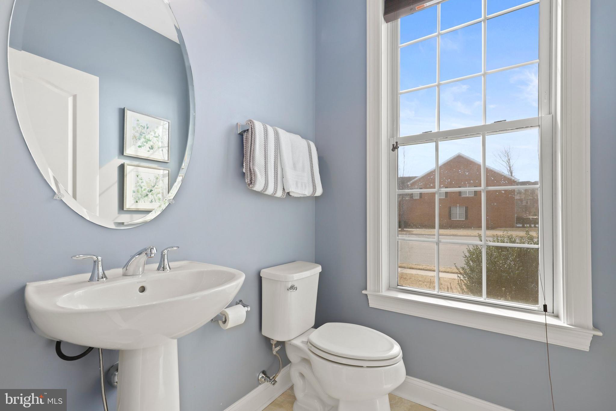 23266 Evergreen Ridge Drive Ashburn, VA 20148 - Photo 13 of 58