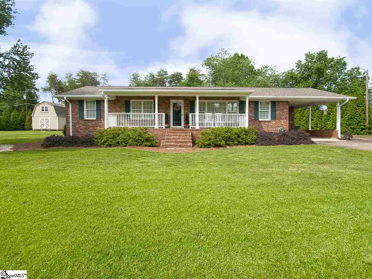 204 Woodhaven Road Easley, SC 29640 - Photo 1 of 36
