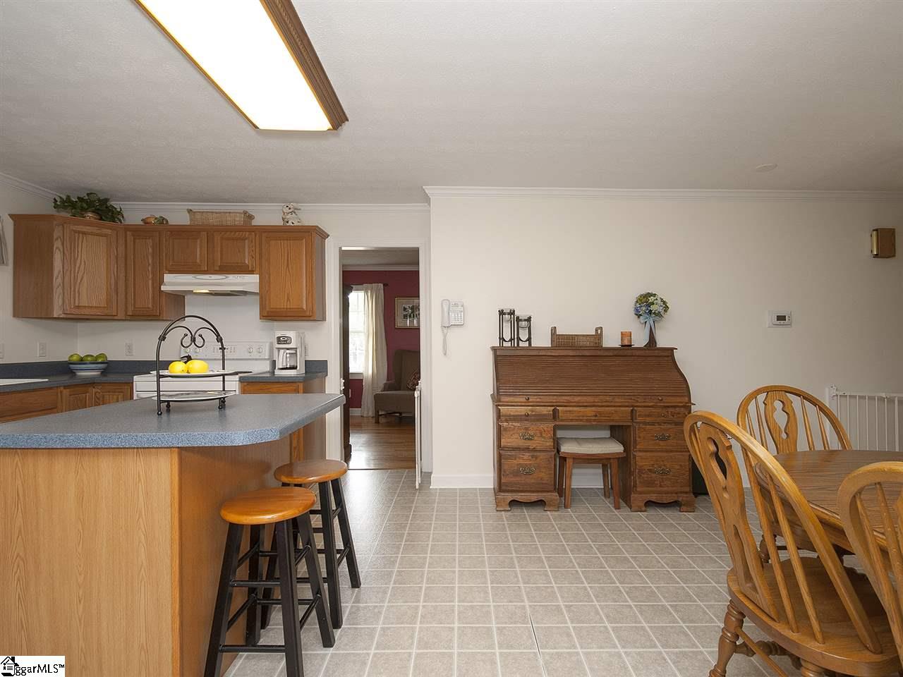 204 Woodhaven Road Easley, SC 29640 - Photo 11 of 36