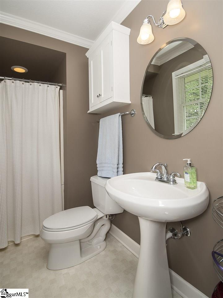 204 Woodhaven Road Easley, SC 29640 - Photo 19 of 36