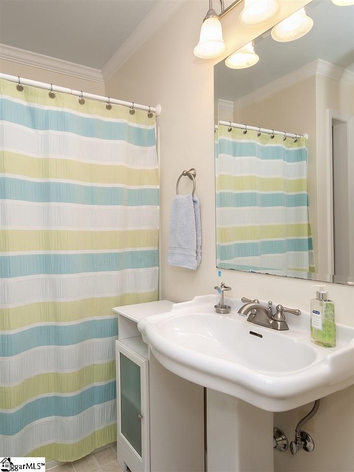 204 Woodhaven Road Easley, SC 29640 - Photo 25 of 36