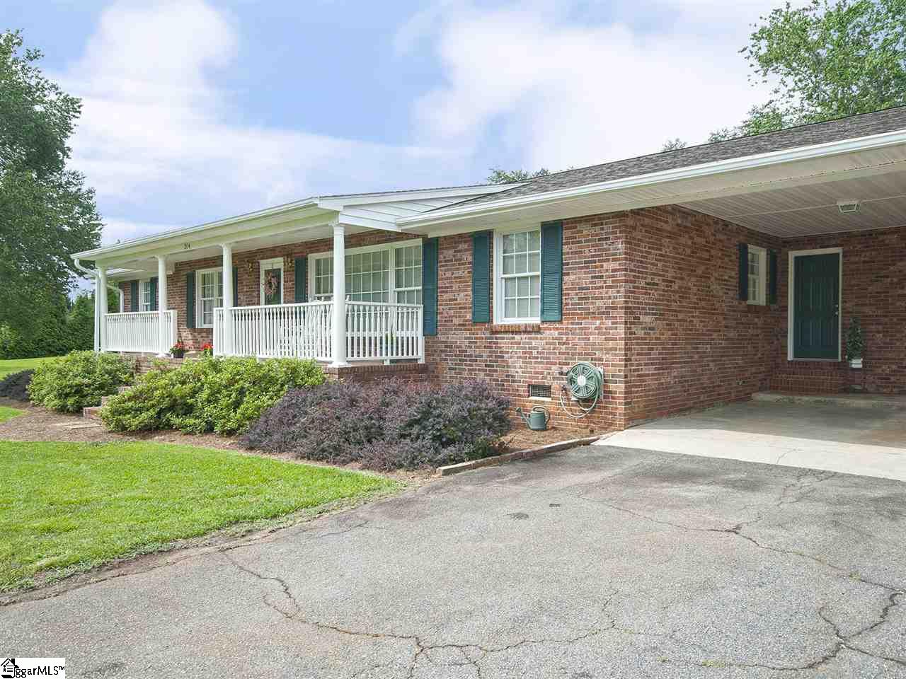 204 Woodhaven Road Easley, SC 29640 - Photo 32 of 36
