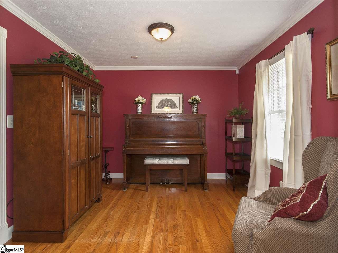 204 Woodhaven Road Easley, SC 29640 - Photo 7 of 36