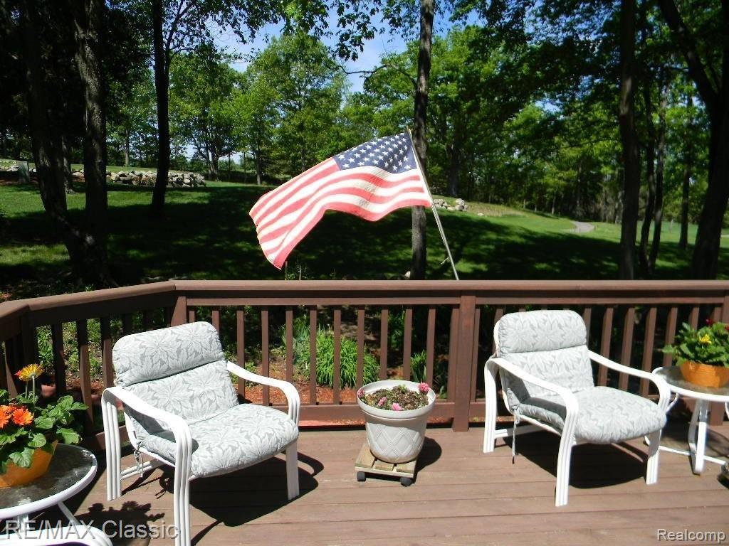 472 Inverness Highland, MI 48357 - Photo 23 of 25 Beautiful View.JPG