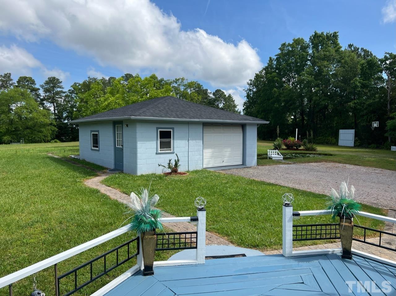 1604 Sherron Road Durham, NC 27703 - Photo 10 of 38 Gallery Image 10
