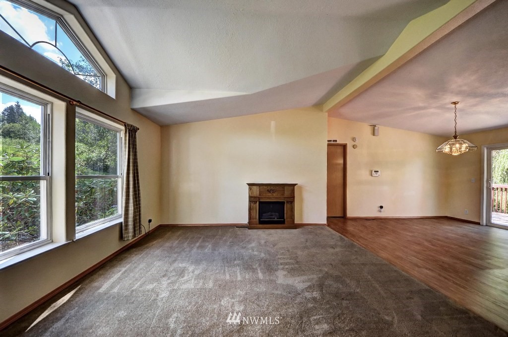 6918 Foster Slough Road Snohomish, WA 98290 - Photo 4 of 25 Gallery Image 4