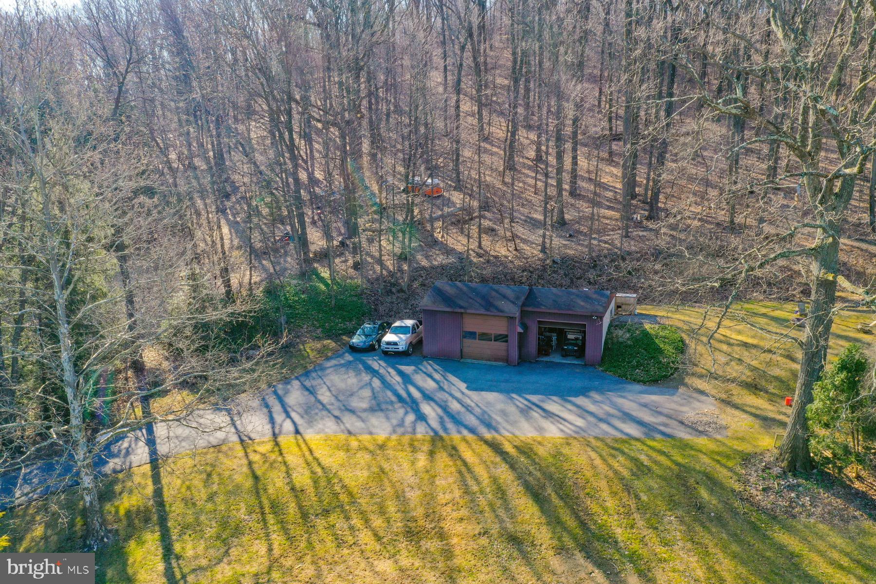 2076 Church View Road Coopersburg, PA 18036 - Photo 32 of 52 Gallery Image 32