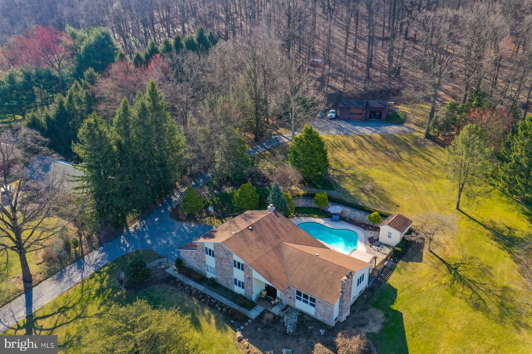 2076 Church View Road Coopersburg, PA 18036 - Photo 38 of 52 Gallery Image 38
