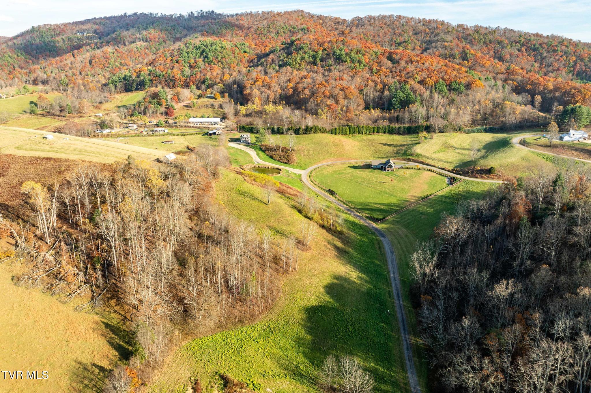 Lot 18 Silver Oak Trail, Unit 18 Butler, TN 37640 - Photo 12 of 42 Lot 18 Eagle Ridge (12 of 38)