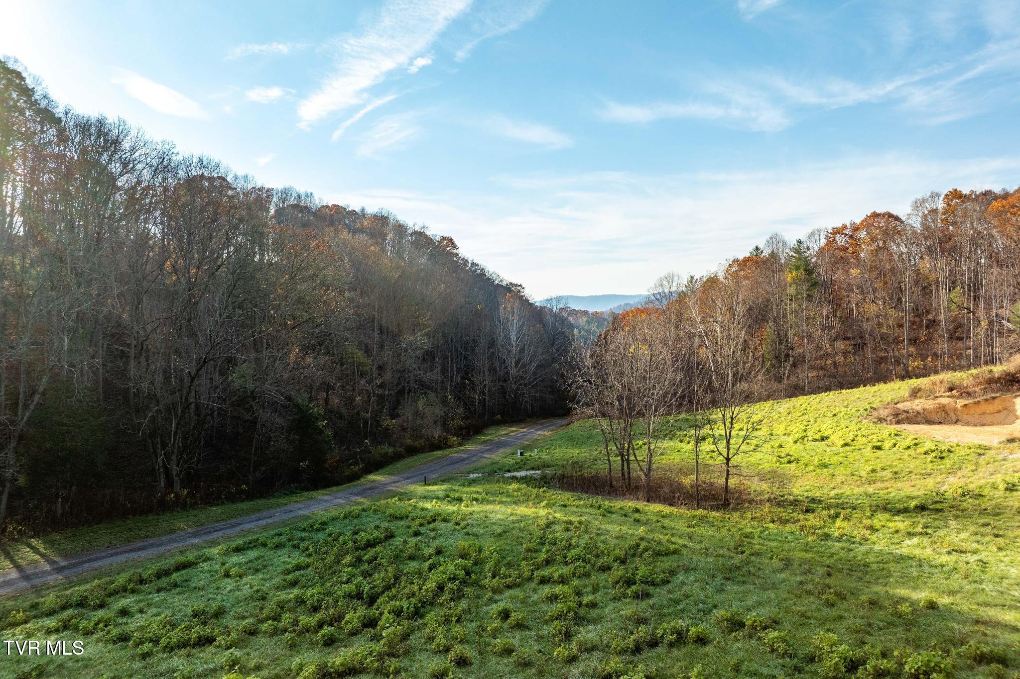 Lot 18 Silver Oak Trail, Unit 18 Butler, TN 37640 - Photo 20 of 42 Lot 18 Eagle Ridge (20 of 38)