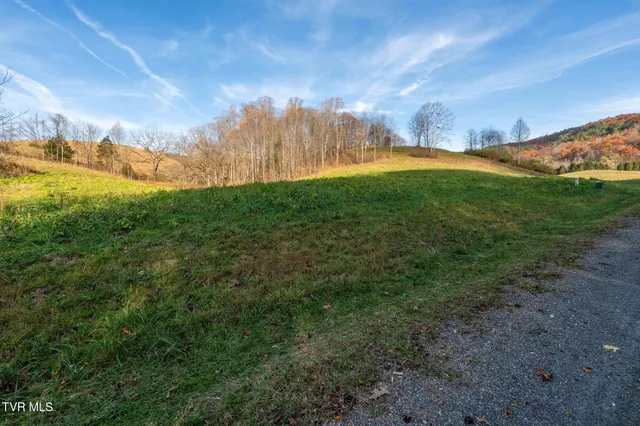 $49,900 | Lot 18 Silver Oak Trail, Unit 18, Butler, TN 37640