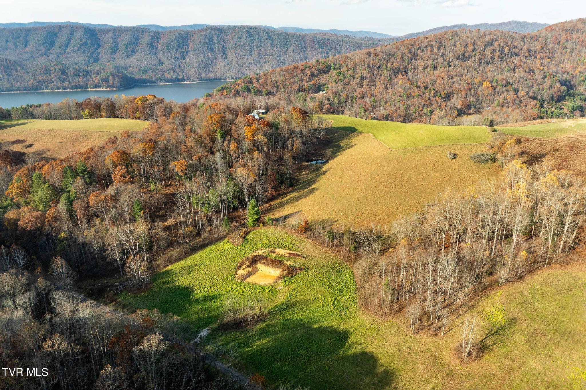 Lot 18 Silver Oak Trail, Unit 18 Butler, TN 37640 - Photo 8 of 42 Lot 18 Eagle Ridge (8 of 38)