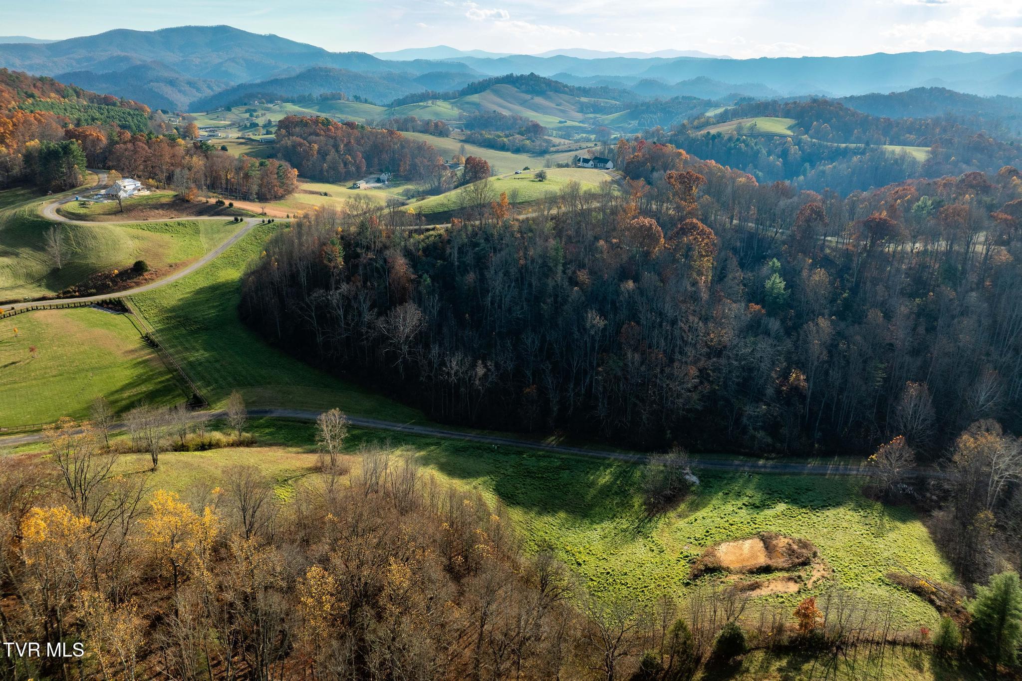 Lot 18 Silver Oak Trail, Unit 18 Butler, TN 37640 - Photo 10 of 42 Lot 18 Eagle Ridge (10 of 38)