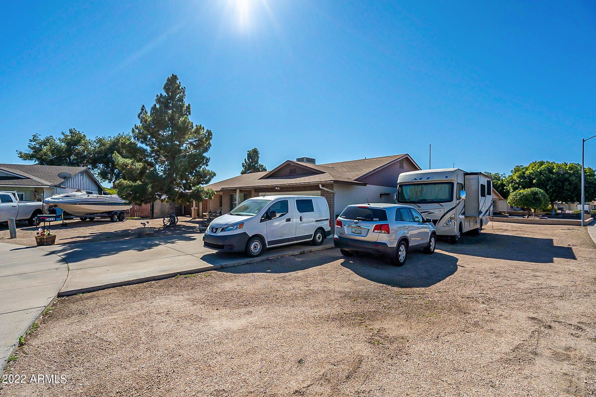 2919 West Redfield Road Phoenix, AZ 85053 - Photo 3 of 47 .