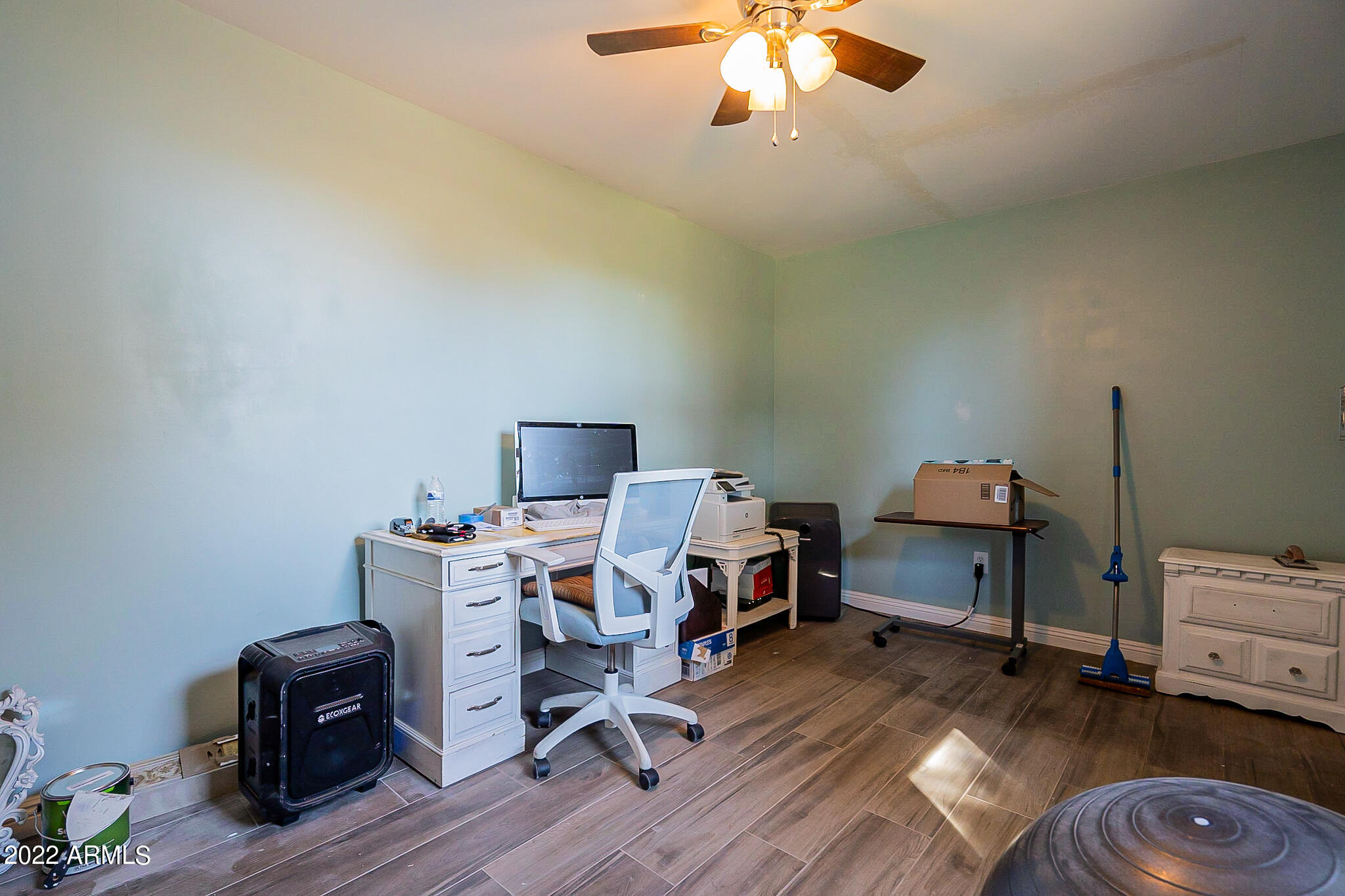2919 West Redfield Road Phoenix, AZ 85053 - Photo 32 of 47 .
