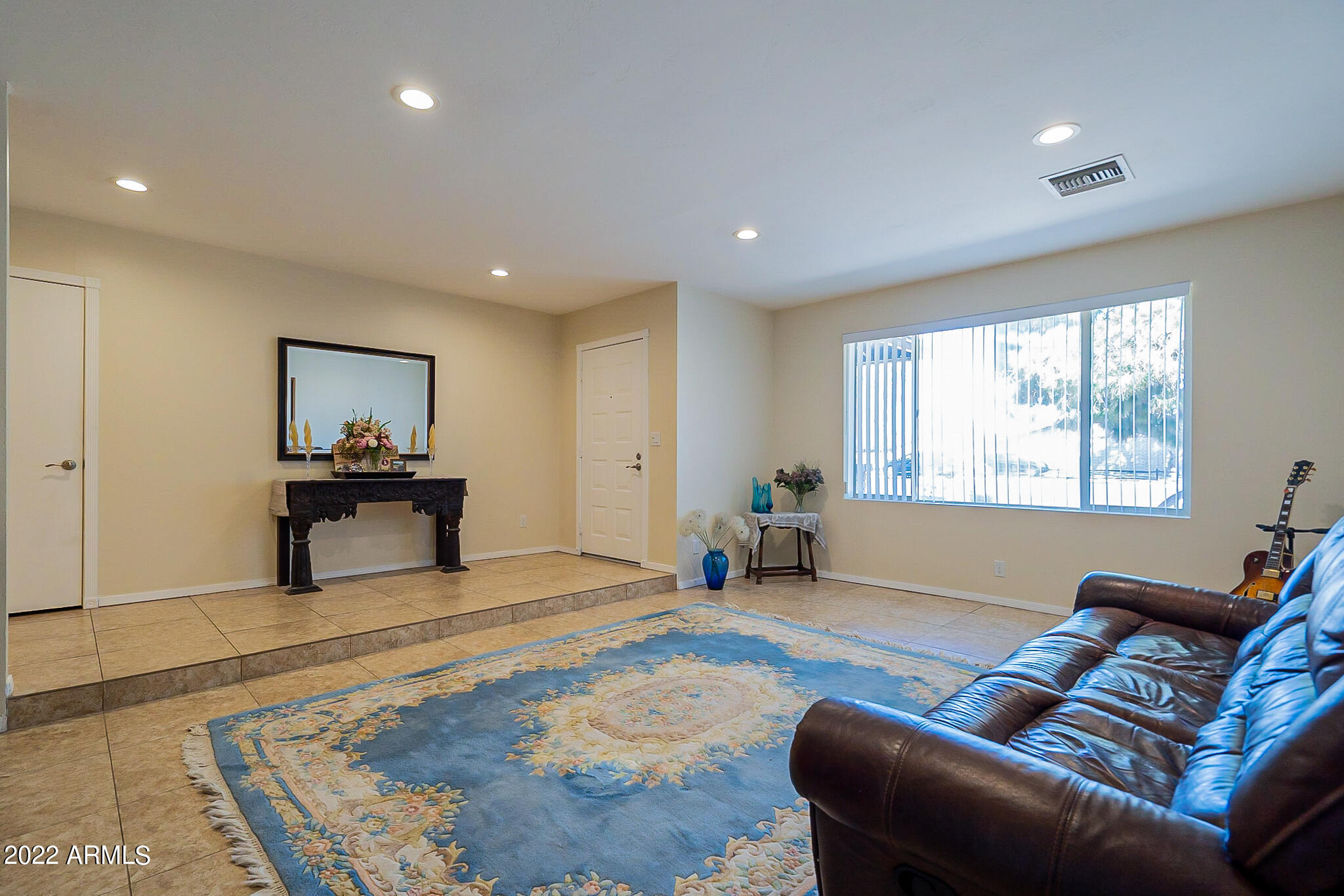 2919 West Redfield Road Phoenix, AZ 85053 - Photo 6 of 47 .