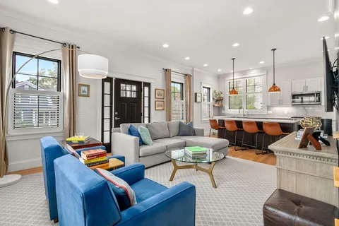 $1,195,000 | 10 Lincoln Street, Unit 10, Natick, MA 01760