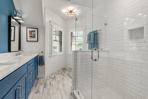 $1,195,000 | 10 Lincoln Street, Unit 10, Natick, MA 01760