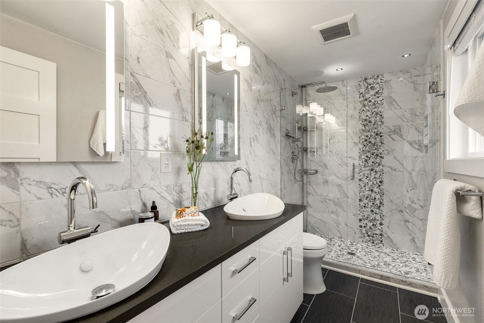 403 Ferndale Avenue Northeast Renton, WA 98056 - Photo 19 of 32