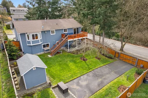 $925,000 | 403 Ferndale Avenue Northeast, Renton, WA 98056