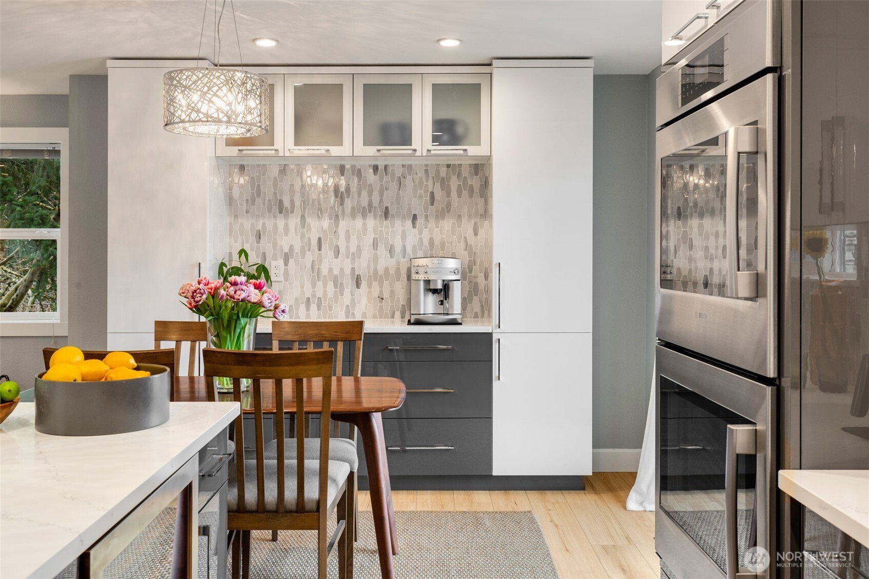 403 Ferndale Avenue Northeast Renton, WA 98056 - Photo 7 of 32