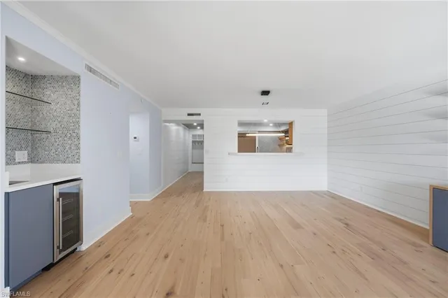 $999,000 | 6080 Pelican Bay Boulevard, Unit A205, Naples, FL 34108