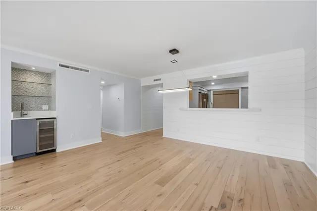 $999,000 | 6080 Pelican Bay Boulevard, Unit A205, Naples, FL 34108