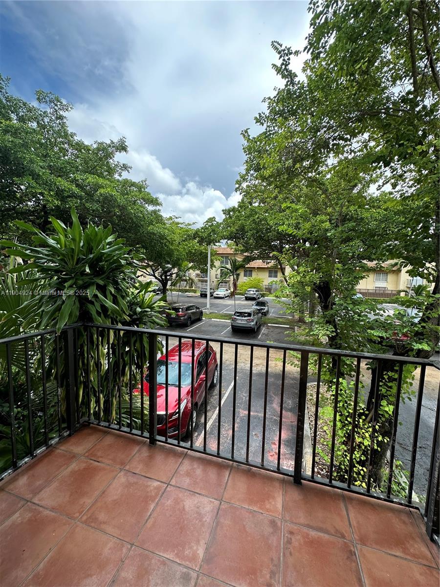8600 Southwest 109th Avenue, Unit 4211 Miami, FL 33173 - Photo 21 of 25 a view of a balcony
