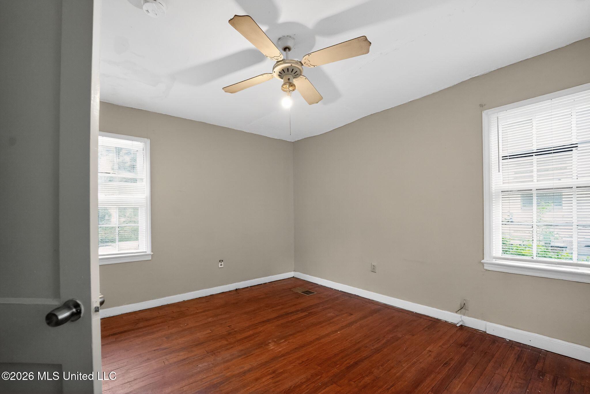 617 Woodbury Road Jackson, MS 39206 - Photo 28 of 39 15_617_Woodbury_Rd_Jackson_MS_39206-Livi