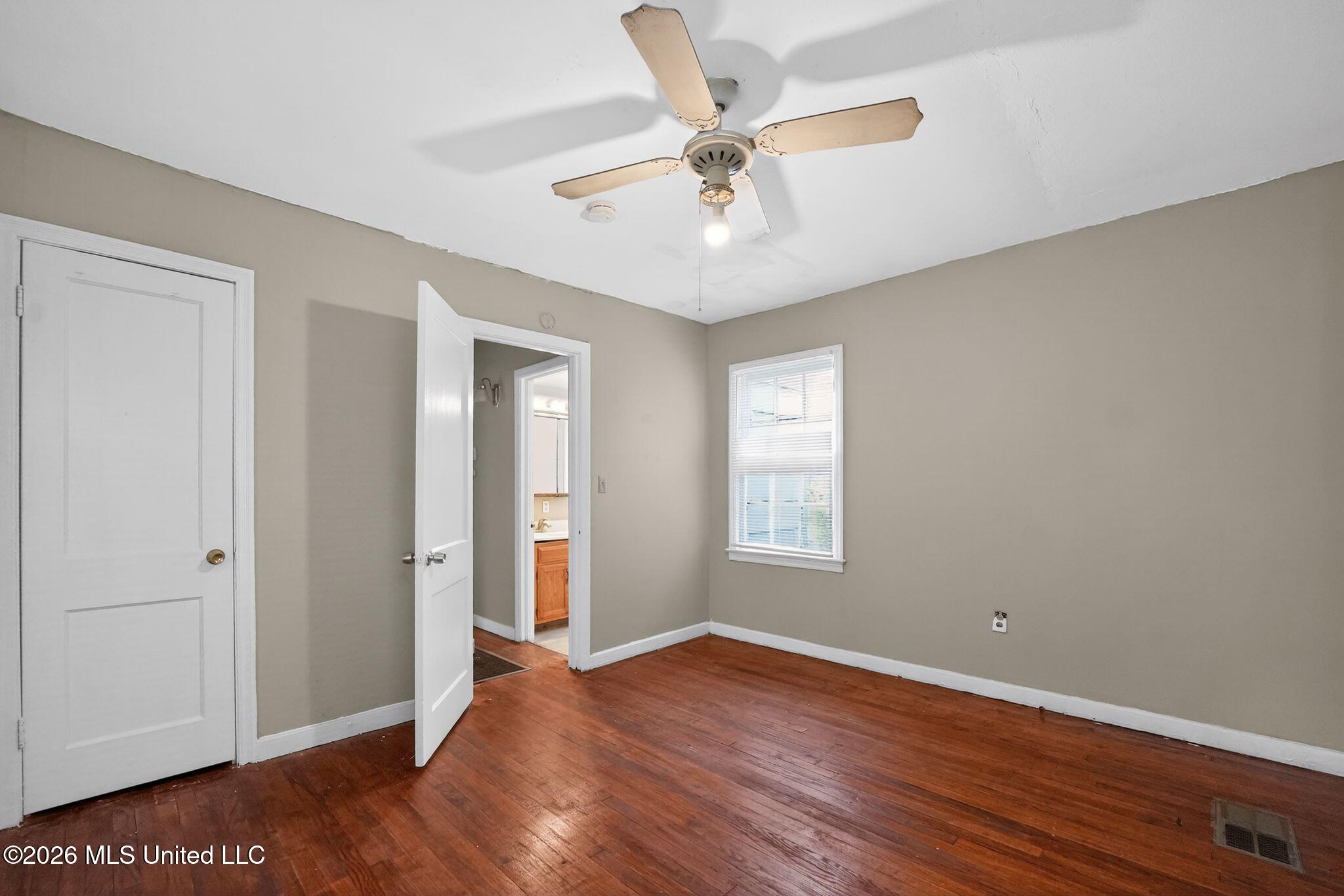 617 Woodbury Road Jackson, MS 39206 - Photo 30 of 39 27_617_Woodbury_Rd_Jackson_MS_39206-Bedr