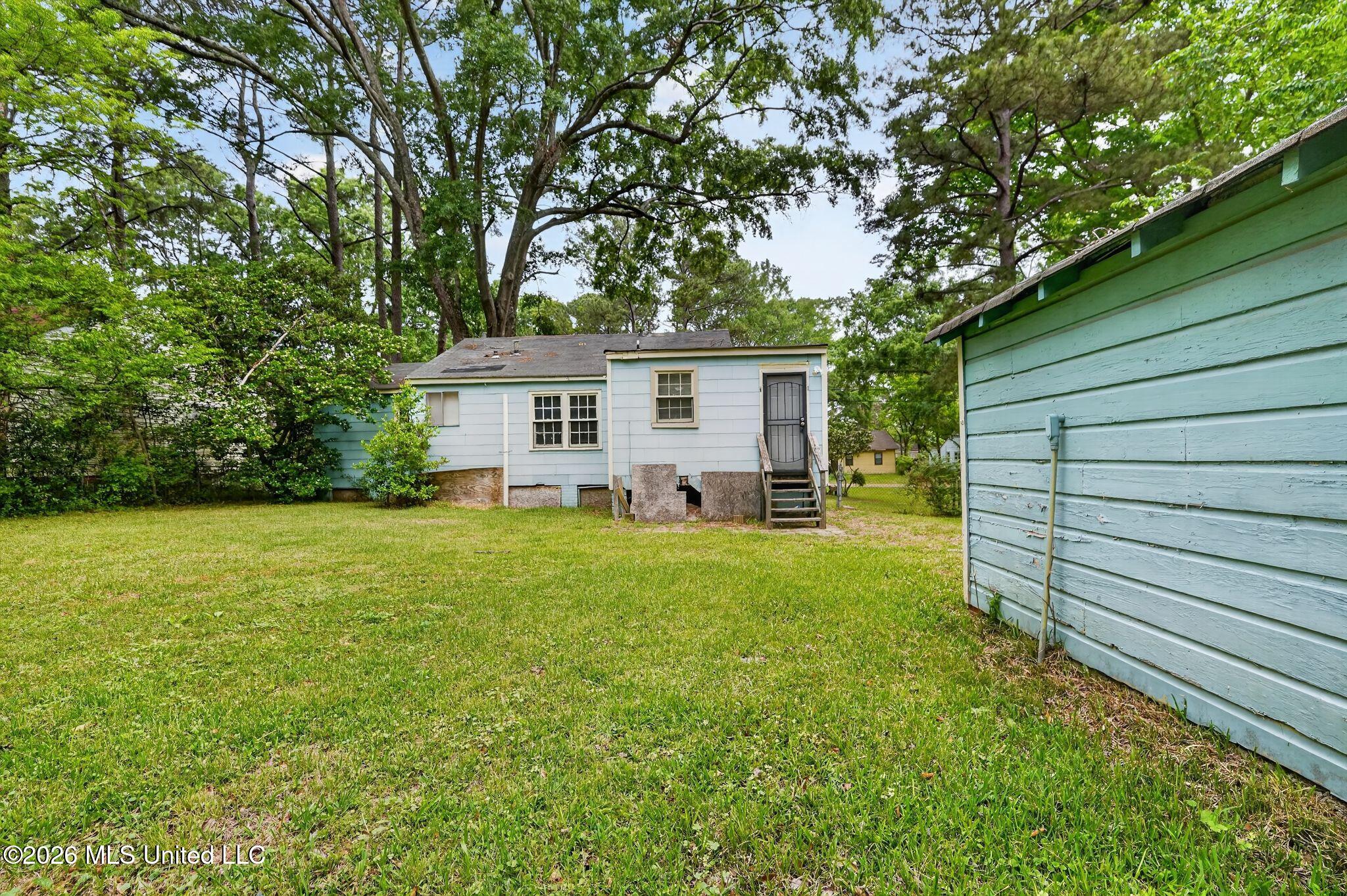617 Woodbury Road Jackson, MS 39206 - Photo 36 of 39 02_617_Woodbury_Rd_Jackson_MS_39206-Exte