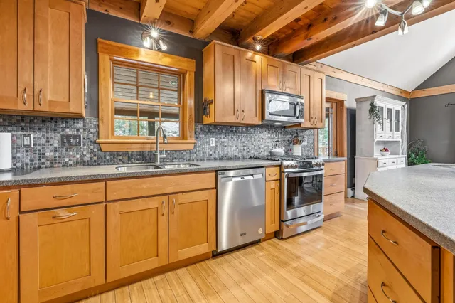 $500,000 | 1016 Shedd Hill Road, Stoddard, NH 03464