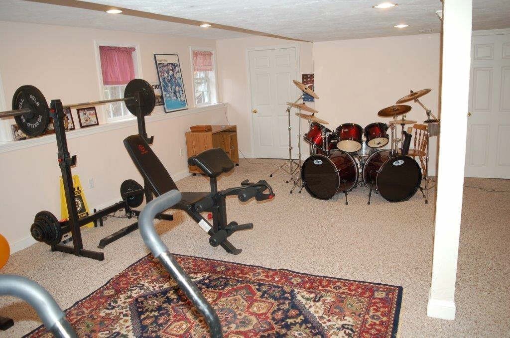 63 Cranberry Road Hanson, MA 02341 - Photo 11 of 23 Gallery Image 11