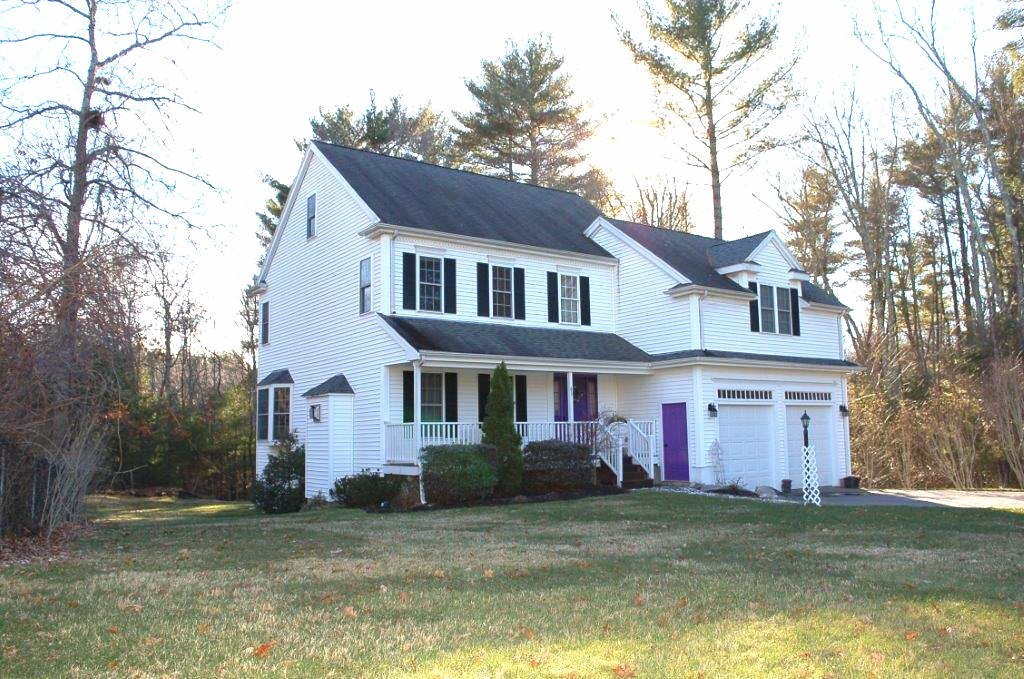 63 Cranberry Road Hanson, MA 02341 - Photo 2 of 23 Gallery Image 2
