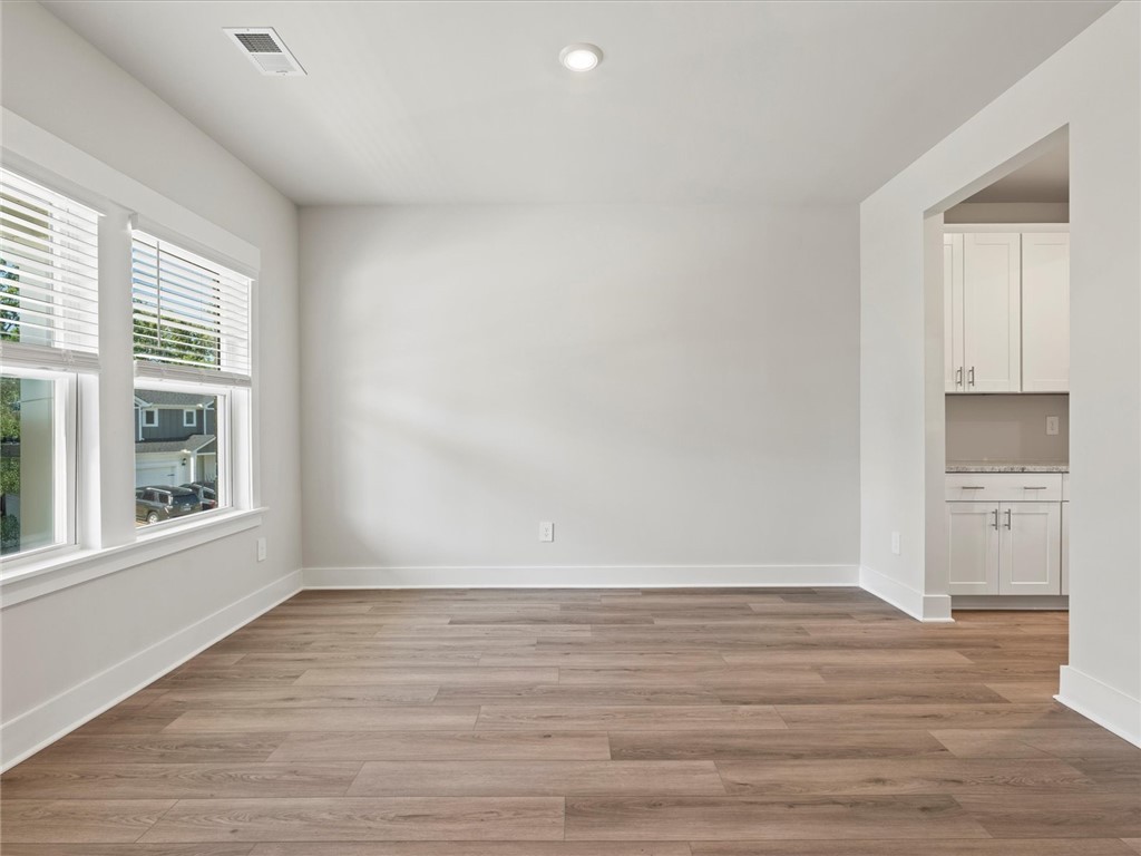 799 Burghley Circle Greer, SC 29651 - Photo 4 of 40