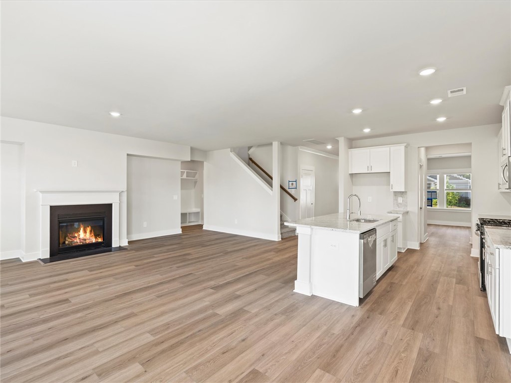 799 Burghley Circle Greer, SC 29651 - Photo 10 of 40