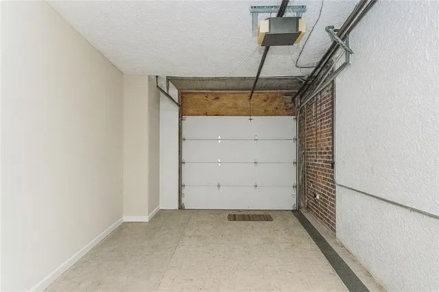 a view of a garage