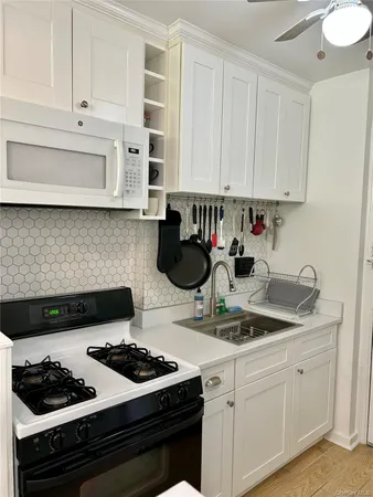 $2,400 | 474 West 238th Street, Unit 4G | Fieldston