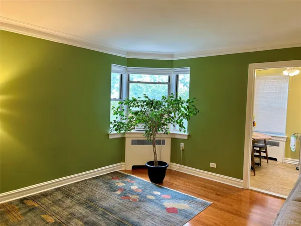 $2,400 | 474 West 238th Street, Unit 4G | Fieldston