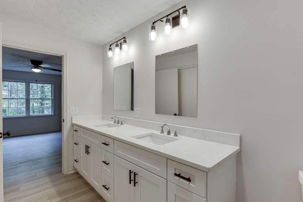 3545 Cub Circle Gainesville, GA 30506 - Photo 7 of 25