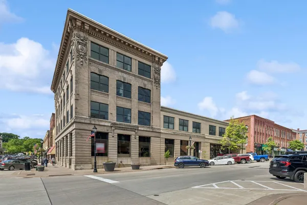 $236,900 | 222 Bush Street, Unit 303, Red Wing, MN 55066