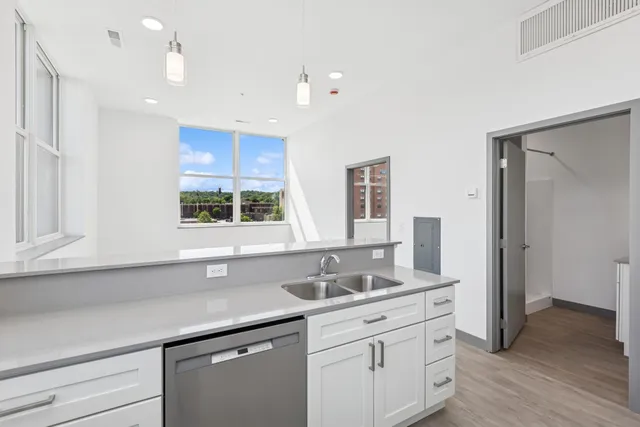 $236,900 | 222 Bush Street, Unit 303, Red Wing, MN 55066