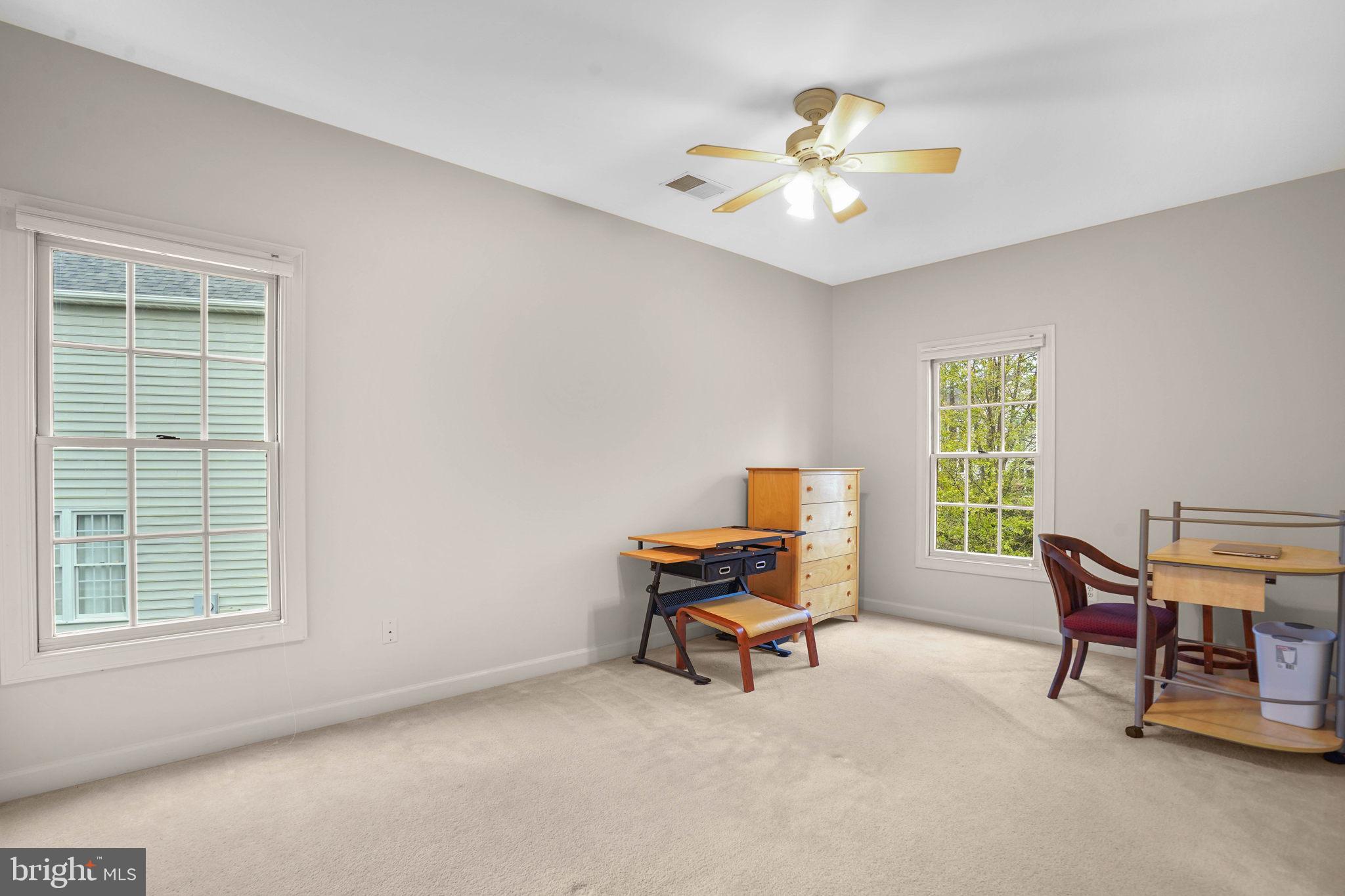 26030 Glasgow Drive Chantilly, VA 20152 - Photo 27 of 42