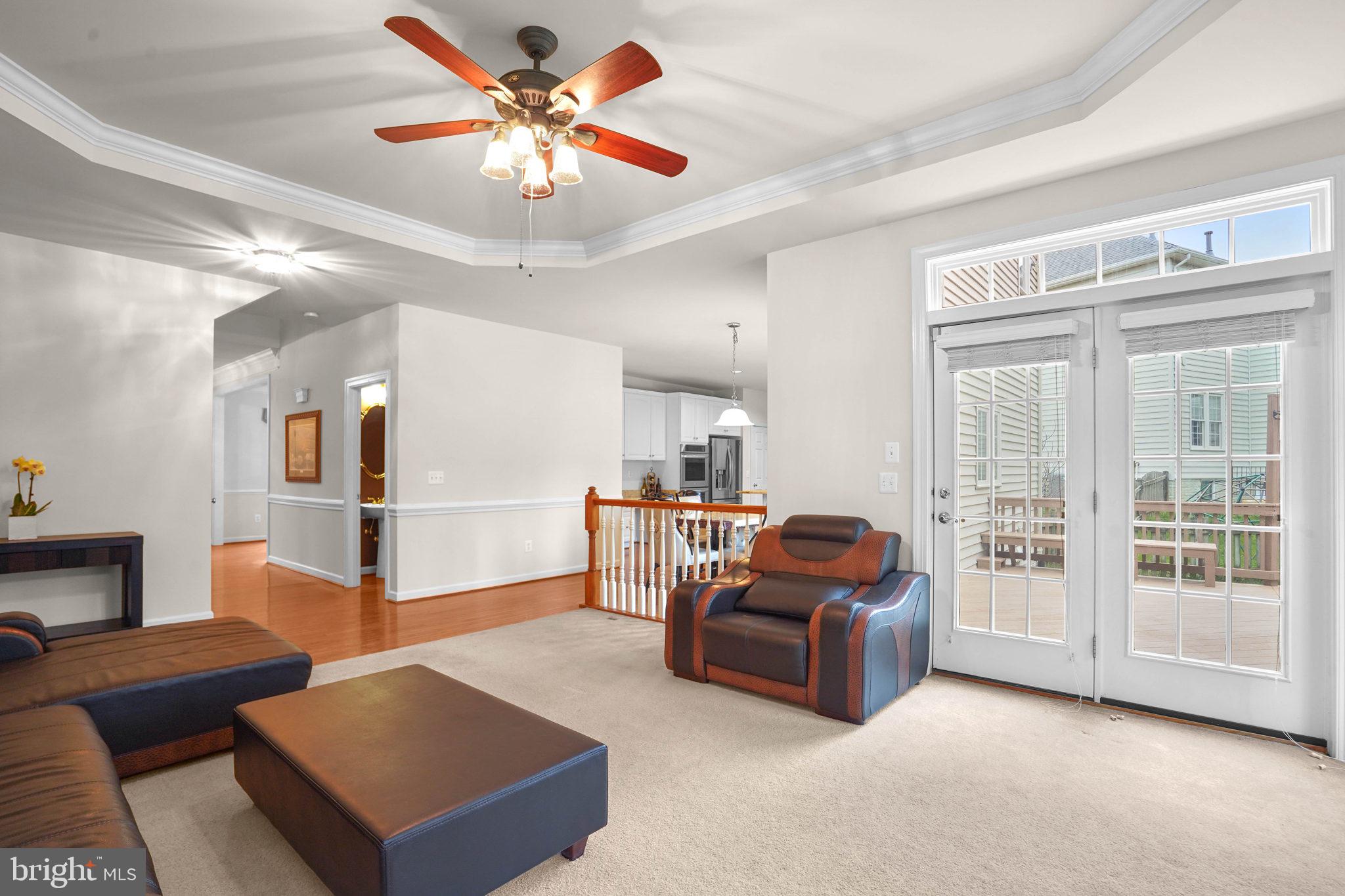 26030 Glasgow Drive Chantilly, VA 20152 - Photo 7 of 42