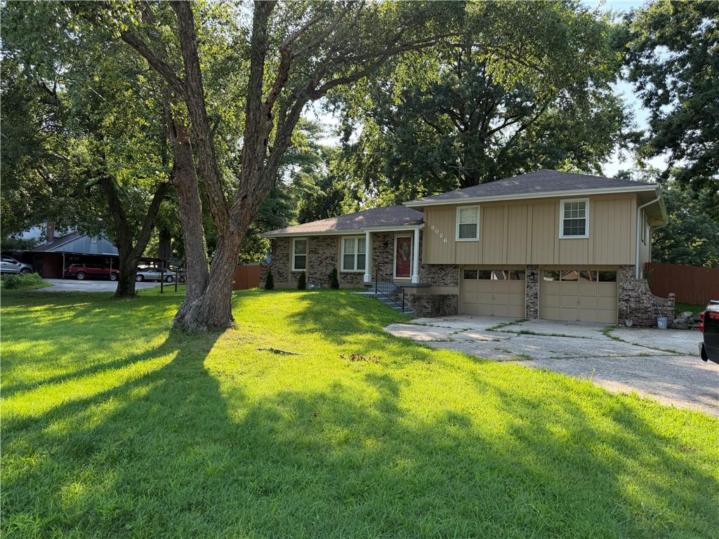 8026 Blue Ridge Boulevard Kansas City, MO 64138 - Photo 3 of 44