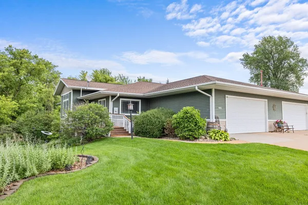 $475,000 | N2067 County Road F, Shelby, WI 54601